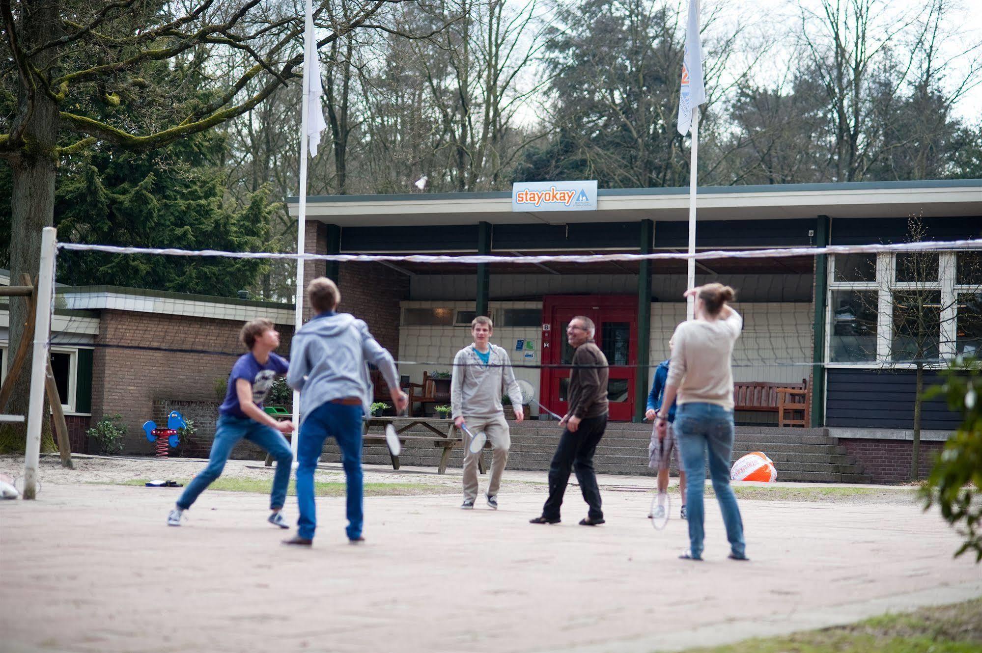 Stayokay Hostel Apeldoorn Bagian luar foto