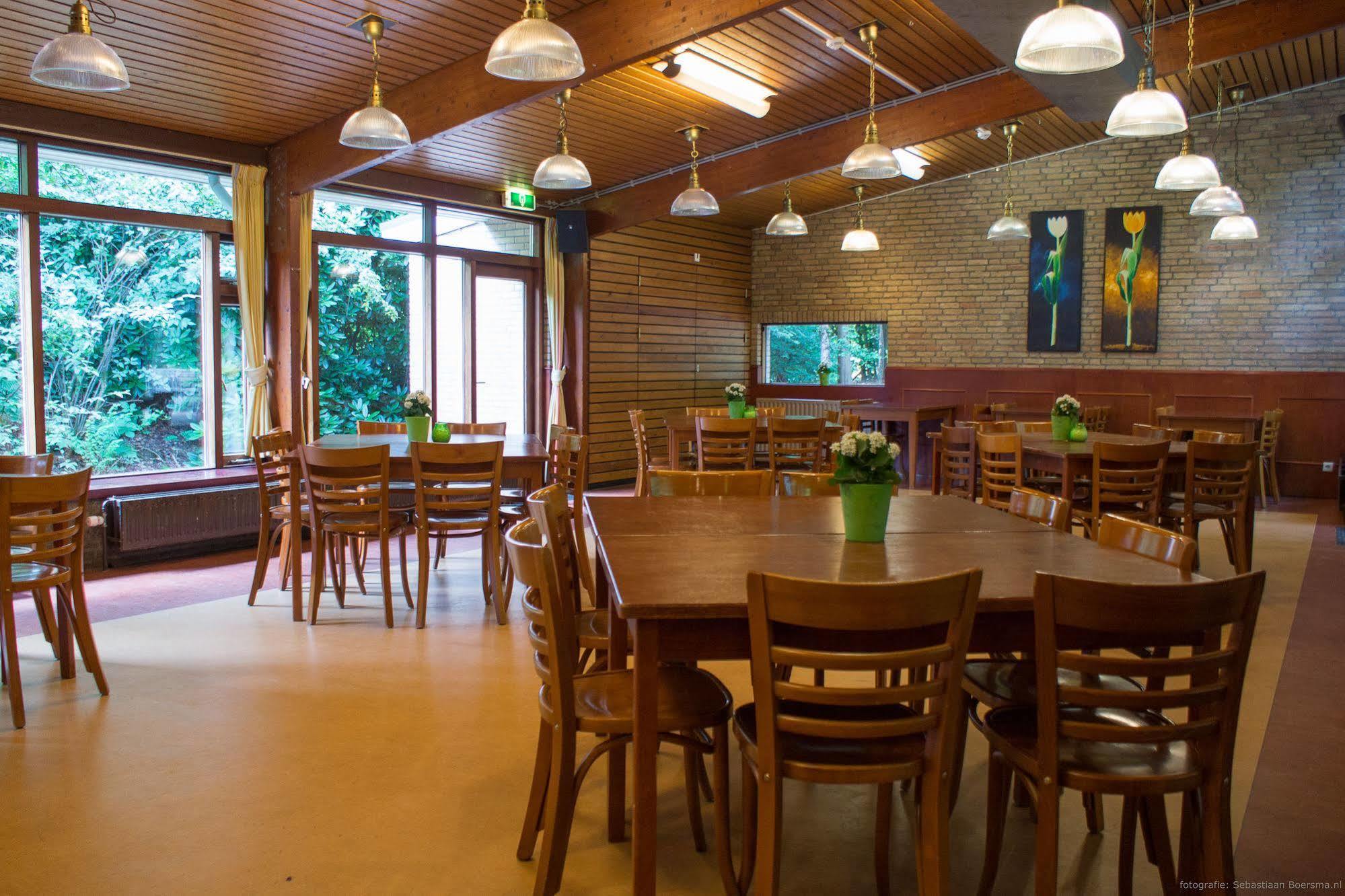 Stayokay Hostel Apeldoorn Bagian luar foto